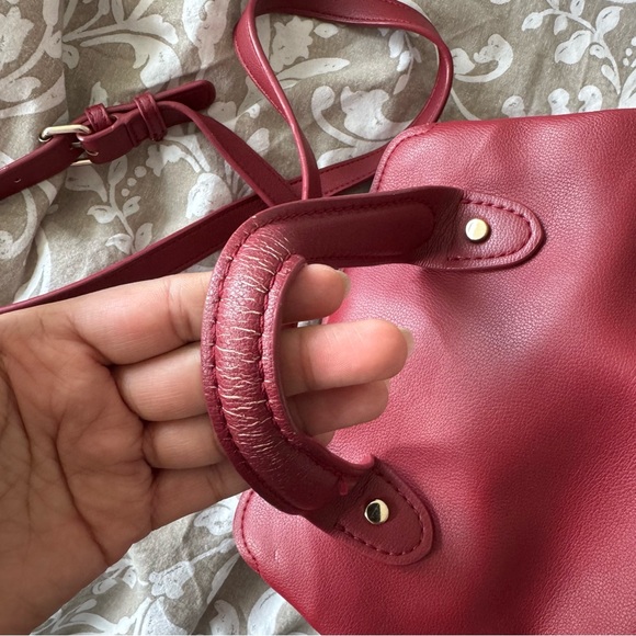 Zara Mid-Size City Bag with Detachable Straps - Maroon colour - Picture 13 of 14